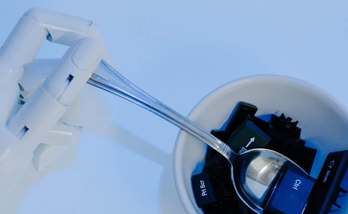 Žižek'in Öz-bilinci üzerinden bir okuma: Ex Machina